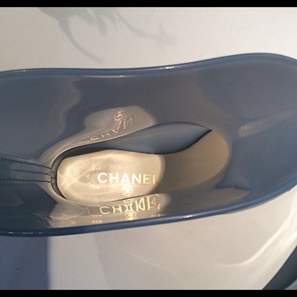 Chanel 💯 % Authentic Rain Boots Sz 38/US 8 - Picture 6 of 6